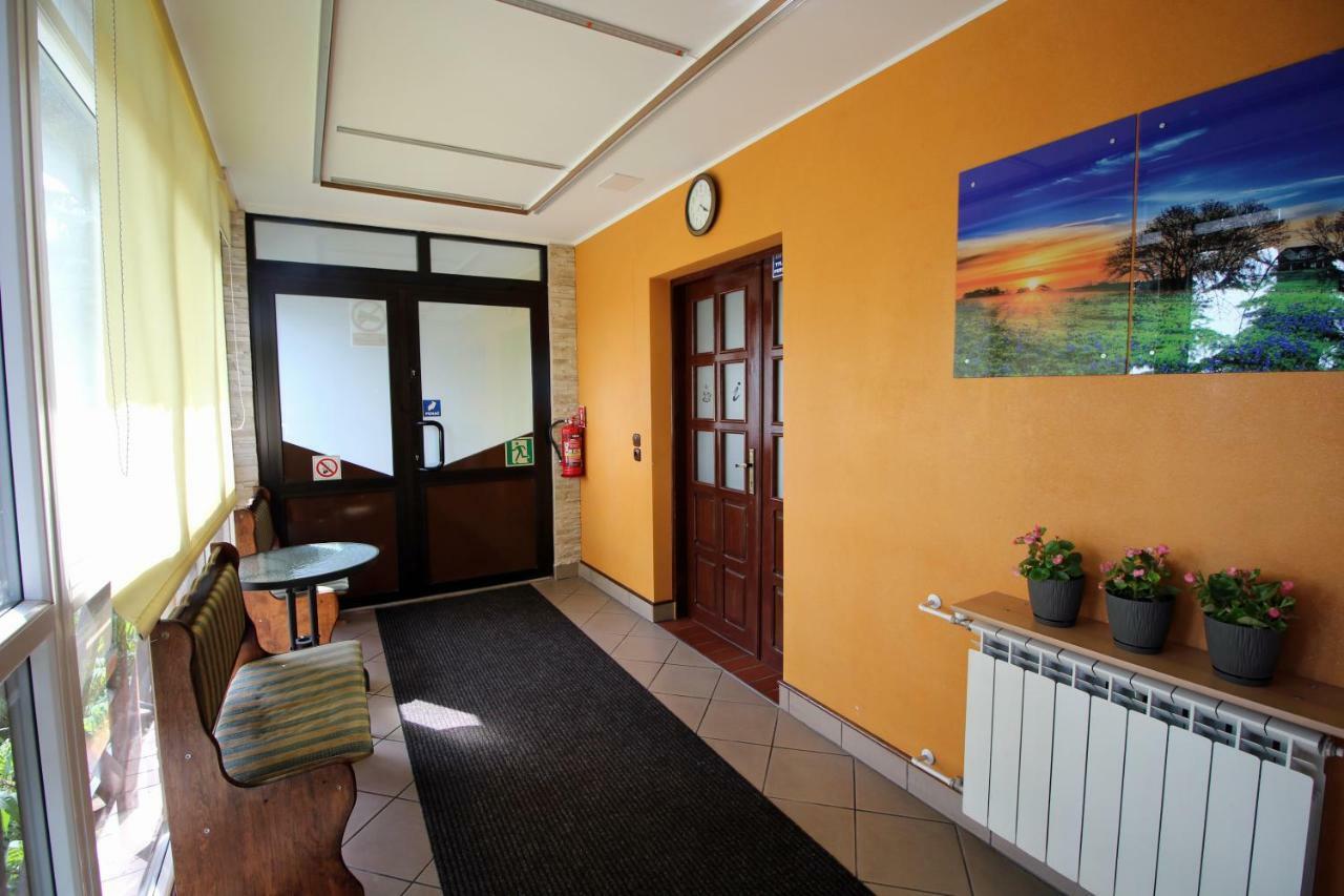 Motel Bar Malwa Aleksandrów Łódzki Exterior foto